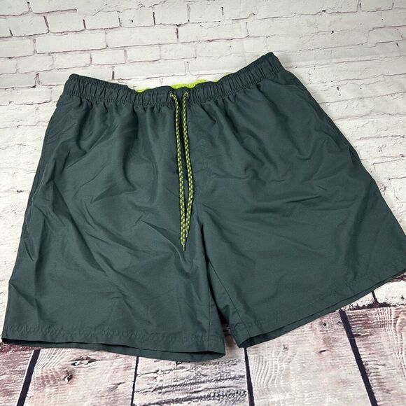 Ocean Pacific OP Beach Shorts Mens 2XL XXL Swim Trunks Mesh Brief Lining Green - Picture 1 of 10